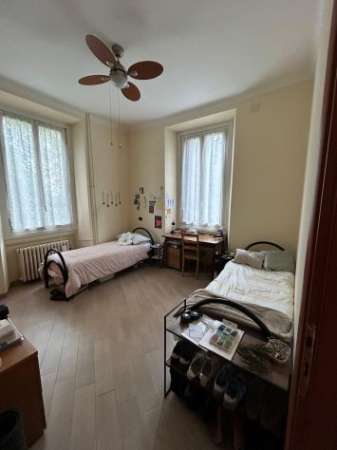 Foto Stanza Doppia - Via Domenico Cucchiari 12