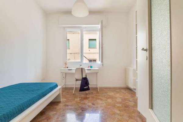 Foto STANZA DOPPIA ALL INCLUSIVE - CAMPLUS OROBONI - PER RAGAZZE - secondo semestre