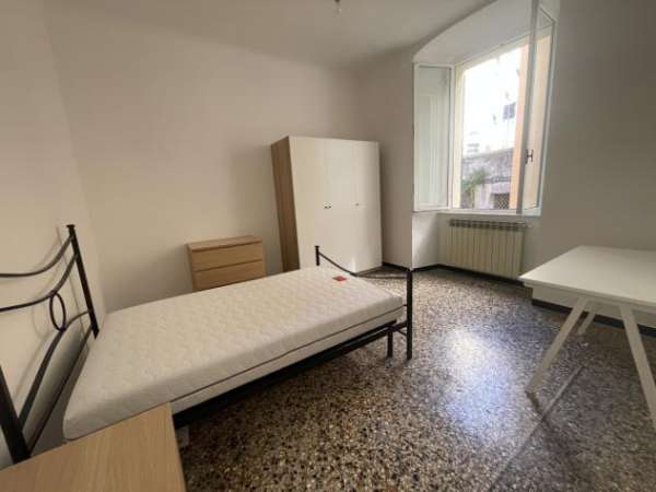 Foto Stanza in affitto a Genova