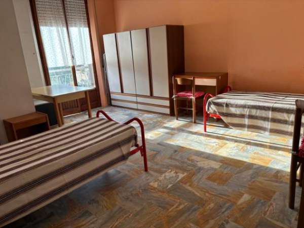 Foto Stanza in affitto a Siena