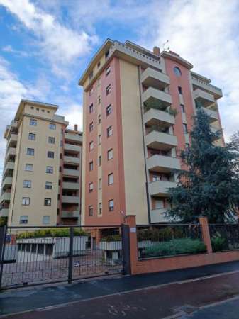 Foto STANZA IN AFFITTO IN VIA VARESINA