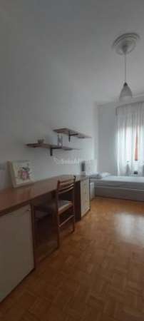 Foto Stanza in appartamento in affitto a Cassina de' Pecchi, Centro Storico