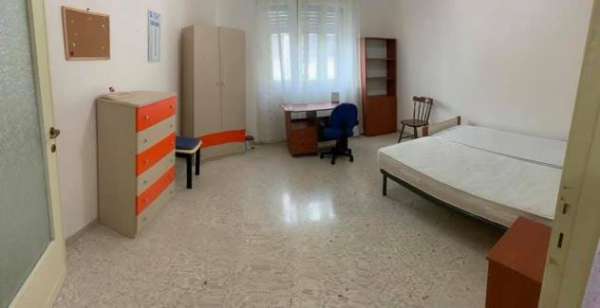 Foto Stanza in appartamento in affitto a Catania