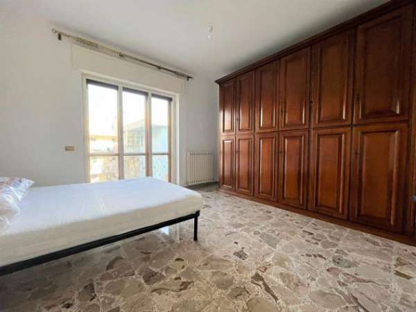 Foto Stanza in appartamento in affitto a Catanzaro