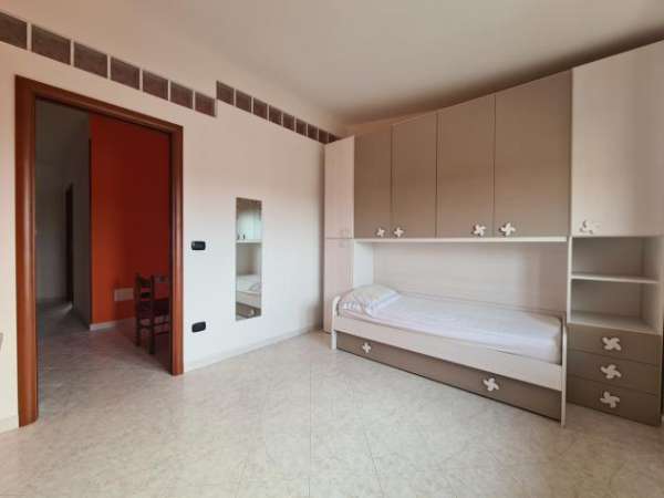 Foto Stanza in appartamento in affitto a Catanzaro