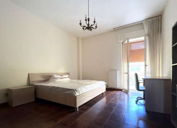 Foto Stanza in appartamento in affitto a Catanzaro