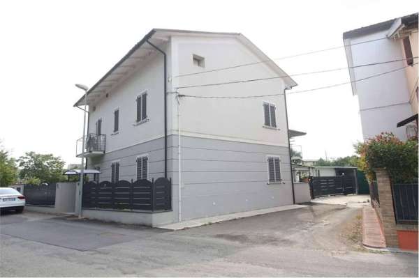 Foto Stanza in appartamento in affitto a Maranello