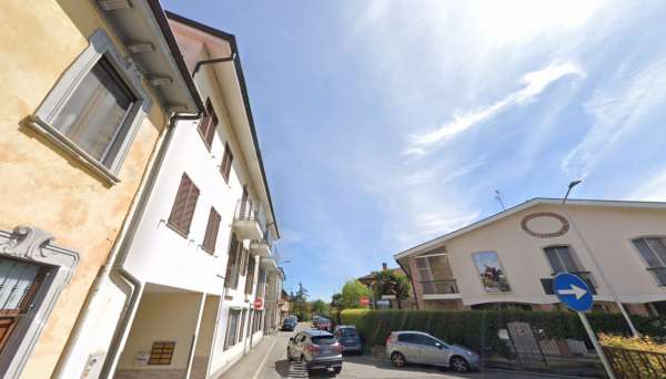 Foto Stanza in appartamento in affitto a Melegnano