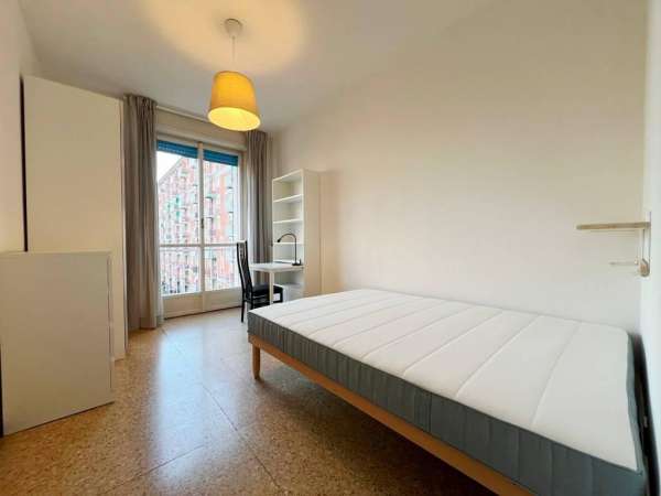 Foto Stanza in appartamento in affitto a Milano