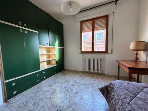 Foto Stanza in appartamento in affitto a Monteriggioni