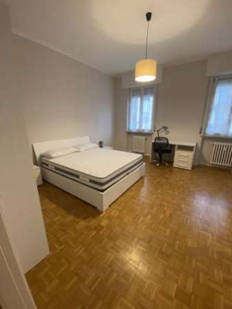 Foto Stanza in appartamento in affitto a Novara