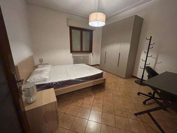 Foto Stanza in appartamento in affitto a Parma