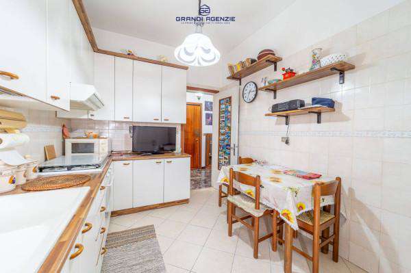 Foto Stanza in appartamento in affitto a Parma