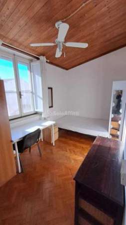 Foto Stanza in appartamento in affitto a Pisa