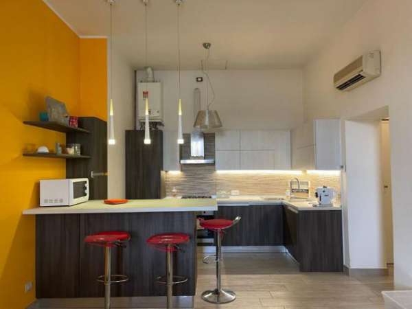 Foto Stanza in appartamento in affitto a Ravenna