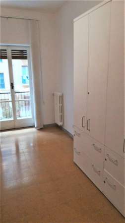 Foto Stanza in appartamento in affitto a Roma