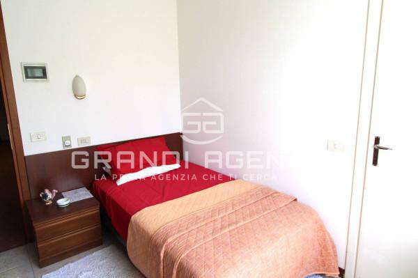 Foto Stanza in appartamento in affitto a Salsomaggiore Terme
