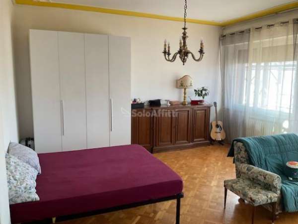 Foto Stanza in appartamento in affitto a Siena, Antiporto