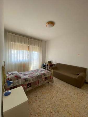 Foto Stanza in appartamento in affitto a Siena