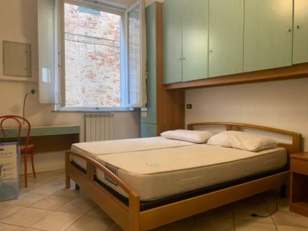 Foto Stanza in appartamento in affitto a Siena