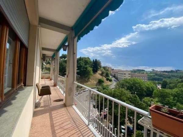 Foto Stanza in appartamento in affitto a Siena