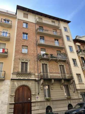 Foto Stanza in appartamento in affitto a Torino