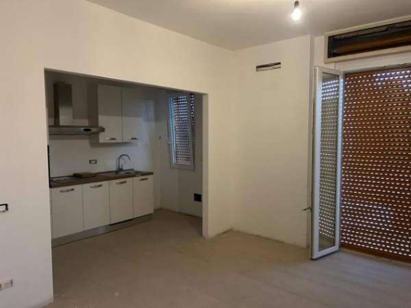Foto Stanza in appartamento in affitto a Trezzo Sull'Adda - 1 locale 40mq