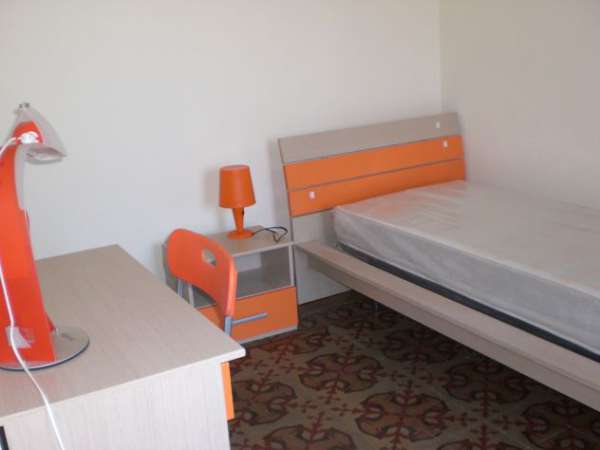 Foto Stanza in centro-Via Umberto