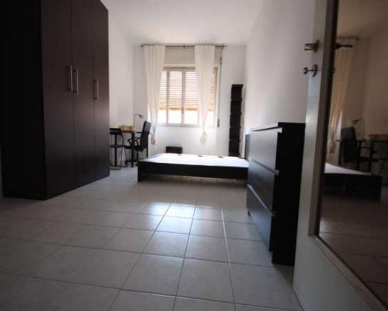 Foto Stanza in Via Giuseppe Bruschetti