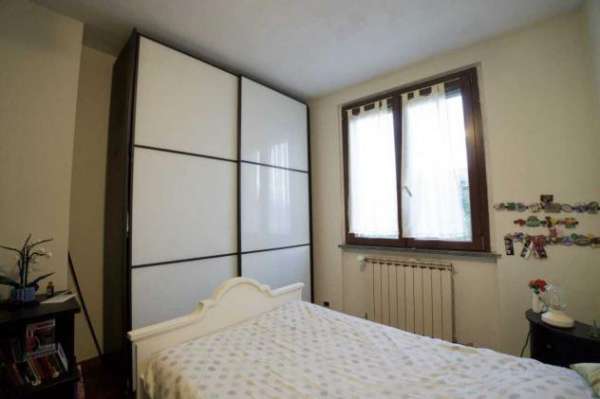 Foto Stanza in villa in affitto a Gorgonzola