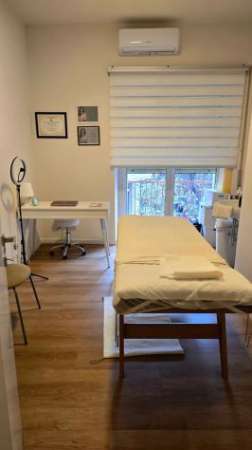 Foto Stanza per professionisti del benessere