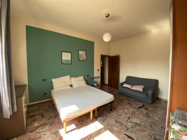 Foto Stanza per studentesse zona Ospedale