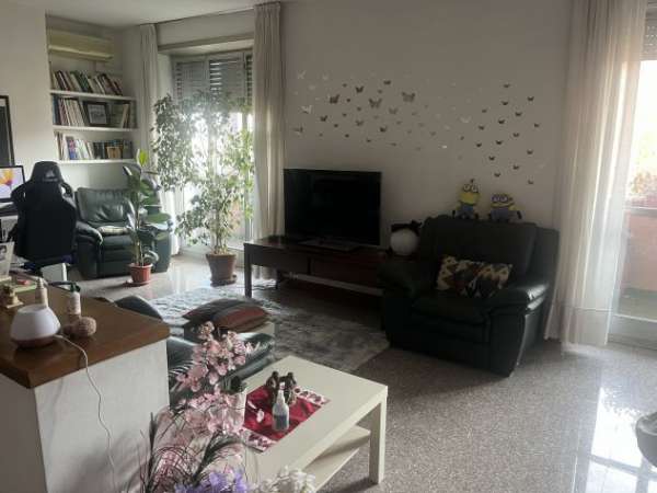 Foto Stanza per una sola ragazza no uomini