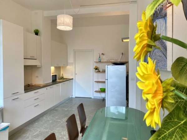 Foto Stanza privata in appartamento moderno MM1-Milano