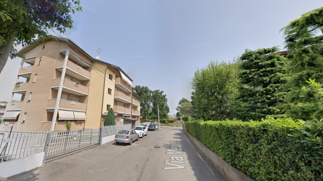 Foto Stanza singola 500 eu TUTTO INCLUSO - Limbiate