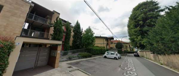 Foto STANZA SINGOLA A BESANA IN BRIANZA-LIBERA SUBITO-SPESE INCLUSE