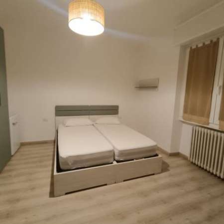 Foto STANZA SINGOLA A LISSONE CON WIFI E FRIGO PRIVATO LIBERO SUBITO