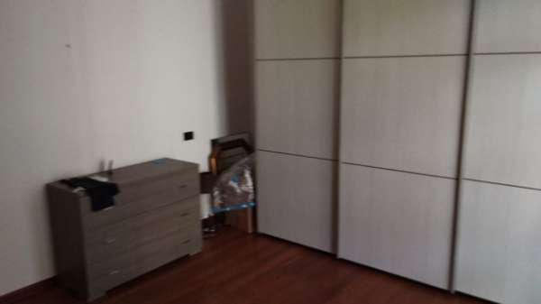 Foto STANZA SINGOLA A LISSONE SPESE COMPRESE LIBERA DA SUBITO