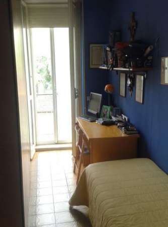 Foto Stanza singola a Ostia Lido Via delle Baleari