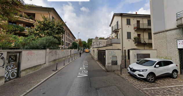 Foto STANZA SINGOLA CON SPESE COMPRESE E POSTO AUTO-USMATE VELATE(MB)