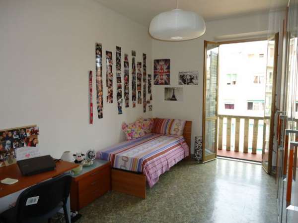 Foto STANZA SINGOLA IN AFFITTO SAN GIOVANNI - VIA CAULONIA ADIACENTE A PIAZZA ZAMA