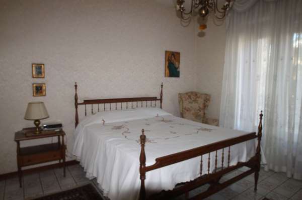 Foto Stanza Singola in Ampio Appartamento