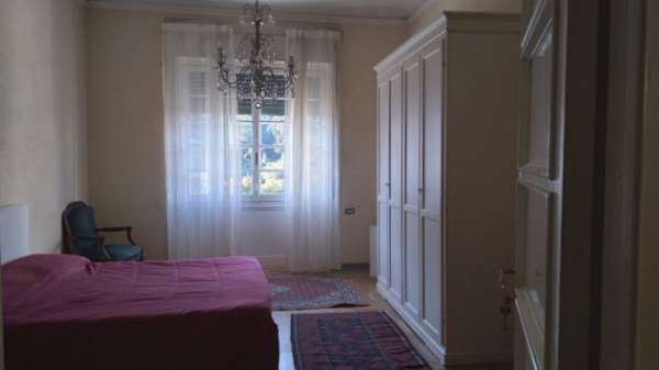 Foto Stanza Singola in Appartamento Signorile - Zona Foce, Genova