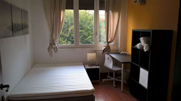Foto Stanza singola in zona Corvetto