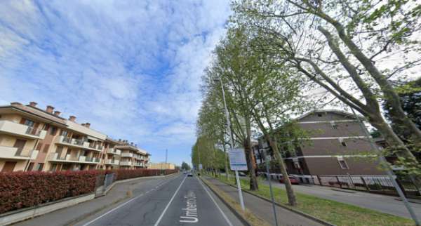 Foto Stanza singola in zona residenziale di Pavia