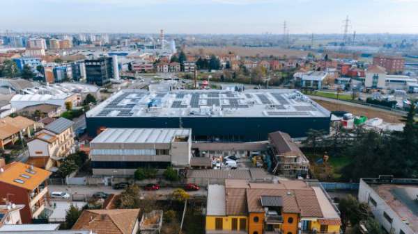 Foto stanza singola libera a pochi minuti da metro-Cologno Nord