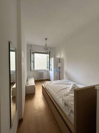Foto STANZA SINGOLA MILANO ZONA SEMPIONE, P.ZZA FIRENZE