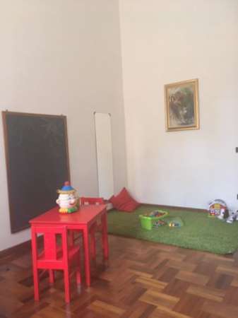 Foto Stanza uso ufficio viale regina margherita