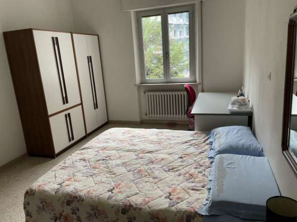 Foto Stanza x Studentessa 100mt Piazza Garibaldi TE