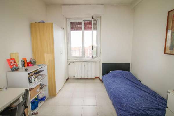 Foto Stanza/Camera in affitto a Milano